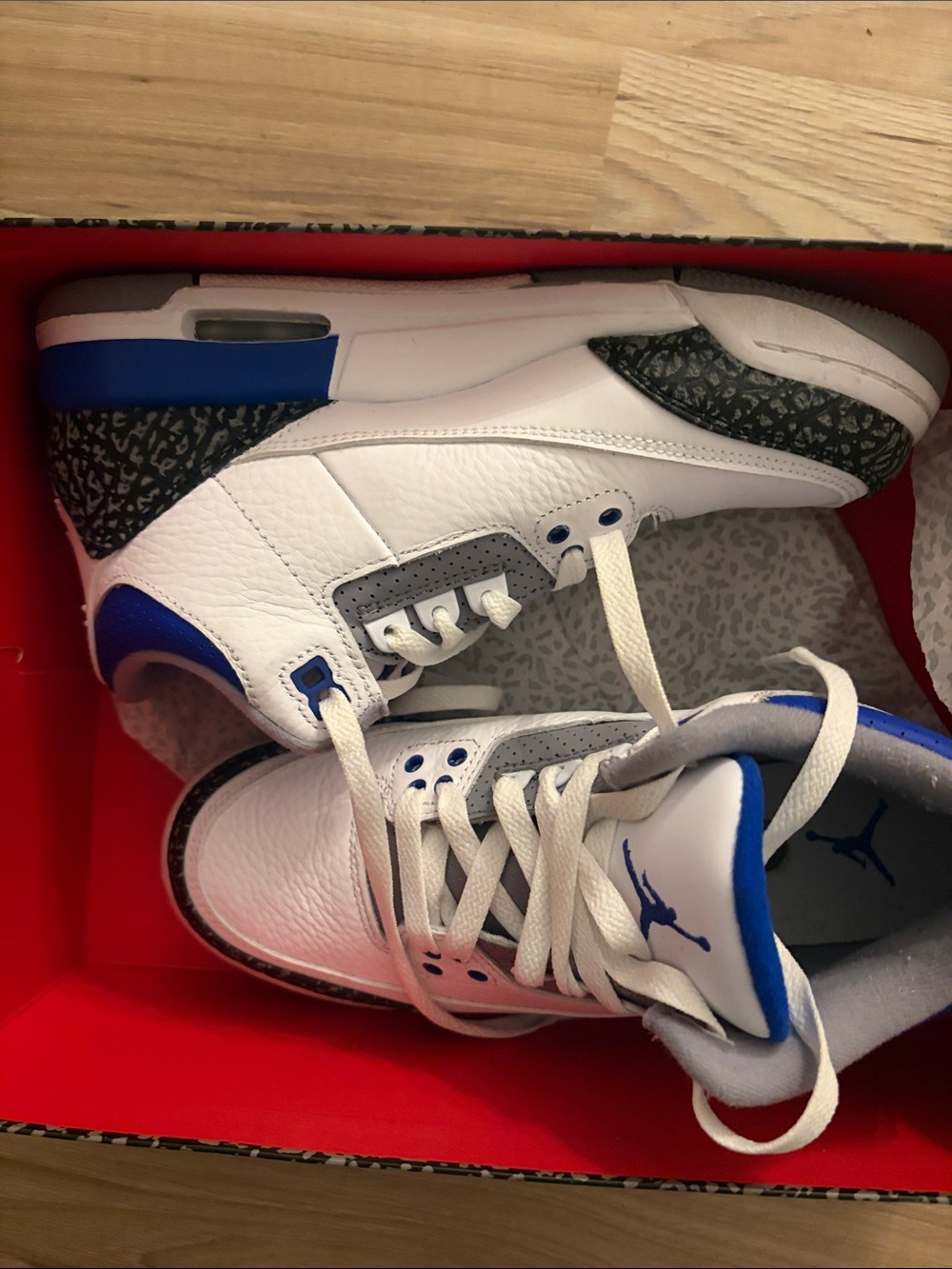Jordan 3 Sport Blue Grade School 6Y - Picture 2 of 5